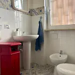 Apartament The Collector's - Station & Park View Bari