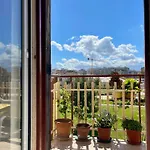 The Collector's - Station & Park View Apartament