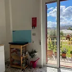 Apartament The Collector's - Station & Park View