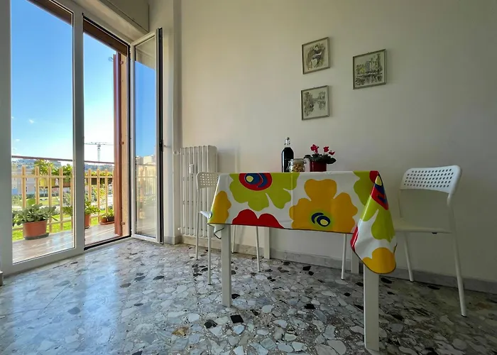 Appartamento The Collector's - Station & Park View