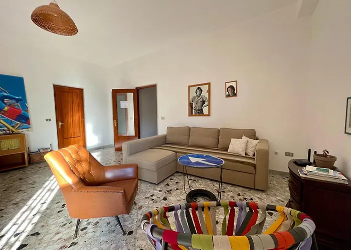 Appartamento The Collector's - Station & Park View Bari