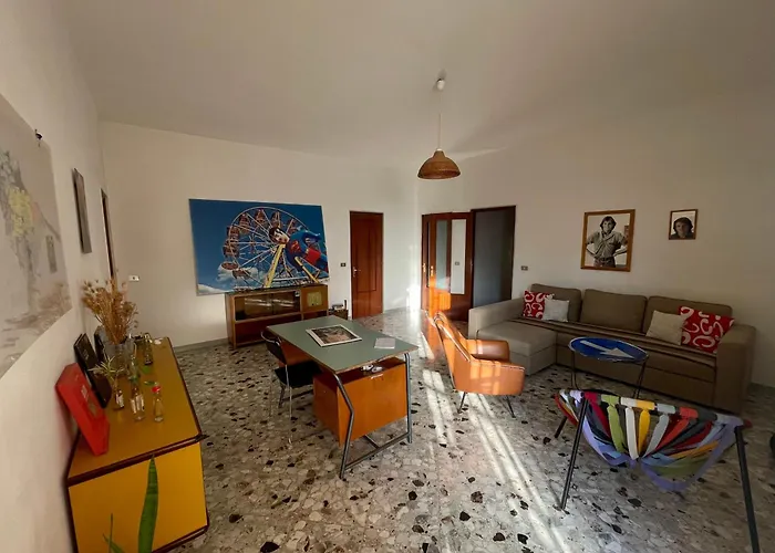 The Collector's - Station & Park View Appartamento *